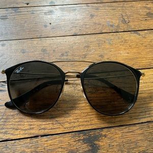 Ray-Ban sunglasses RB3546 black on gold grey lenses